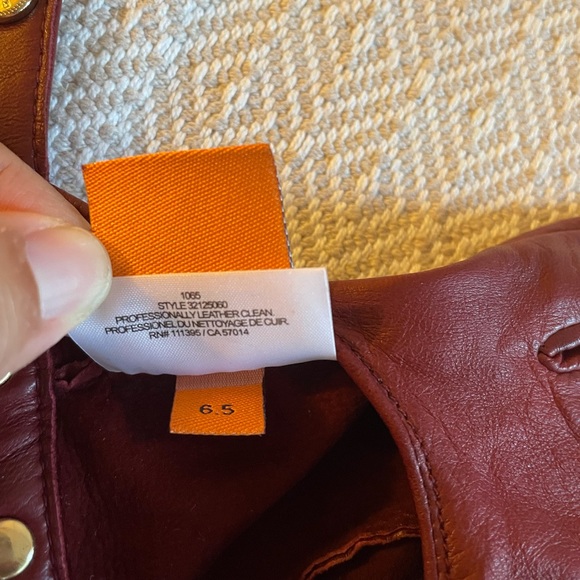 COPY - Tory Burch Leather Gloves - Picture 5 of 6